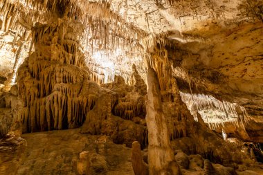Mallorca, İspanya ve Avrupa 'daki Drach Mağaralarının inanılmaz fotoğrafları