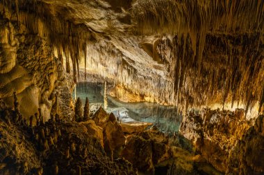 Mallorca, İspanya ve Avrupa 'daki Drach Mağaralarının inanılmaz fotoğrafları