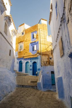 Chefchaouen, Fas 'taki evlerin sokak manzarası