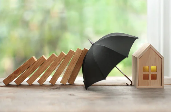 Umbrella Protecting House Domino Collapse Insurance Concept — Stock Photo, Image