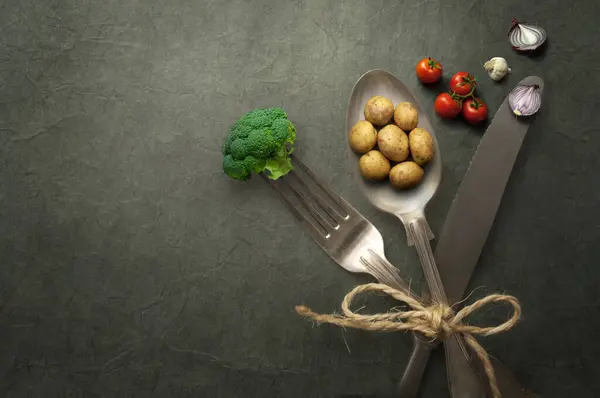 Miniaturní Brambory Cibule Brokolice Příbory Koncepce Bio Potravin Stock Snímky