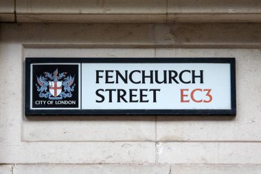 Londra, İngiltere - 23 Mart 2023: Londra, İngiltere 'de bulunan Fenchurch Caddesi için sokak tabelası.
