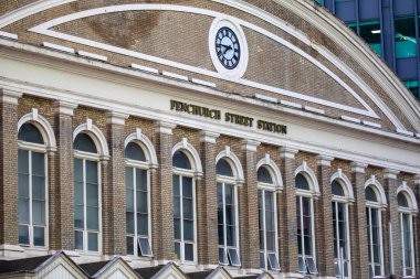 Londra, İngiltere 'deki Fenchurch Sokak İstasyonu' nun dışı..