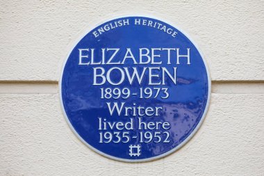 Londra, İngiltere - 4 Mart 2024: Londra, İngiltere 'de Clarence Terrace' da, yazar Elizabeth Bowen 'in 1935 ve 1952 yılları arasında.