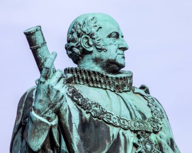 Edinburgh, İskoçya - 15 Şubat 2023: York ve Albany Dükü Prens Frederick 'in Edinburgh, İskoçya' daki Edinburgh Kalesi 'ne yakın bir yerde bulunan heykeli.