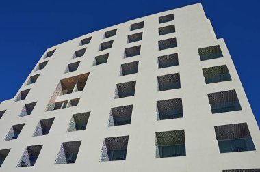 Dört yıldızlı otel H10 Croma Malaga modern mimari tarzında