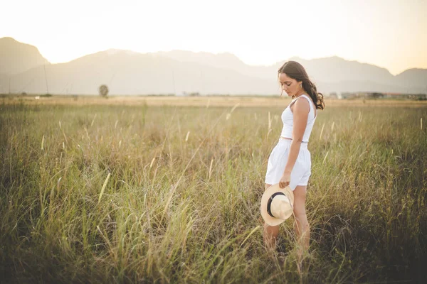Beautiful Young Woman Long Dark Hair Field Tall Grass — Stock Photo, Image