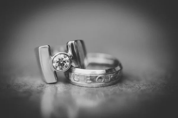 Stunning Close Image Wedding Rings Captures Beauty Symbolism Cherished Wedding — Stock Photo, Image