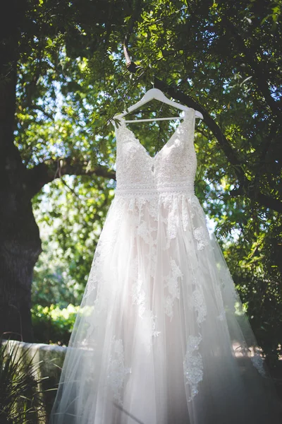 Esta Imagem Cativante Mostra Vestido Noiva Com Detalhes Intrincados Fotografados — Fotografia de Stock