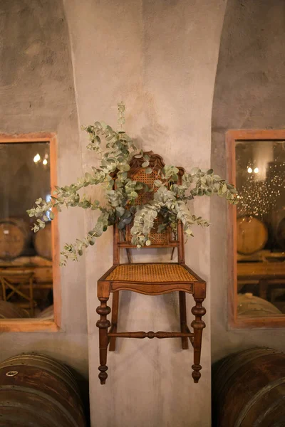 Büyüleyici Görüntü Gerçek Bir Düğünün Zarif Dekorunu Büyüleyici Çiçek Düzenlemelerini — Stok fotoğraf