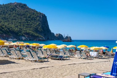 Kleopatra plajı, güzel kum ve mavi deniz. Alanya, Antalya, Türkiye