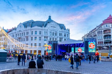 Timisoara, Romanya 17 Ocak 2024: Şehir merkezinde Noel konseri