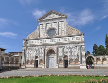 FLORENCE, İtalya - CIRCA AĞUSTOS 2021: Firenze Santa Maria Novella Kilisesi