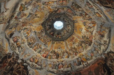 FLORENCE, İtalya - CIRCA AĞUSTOS 2021: Firenze Santa Maria Novella Kilisesi