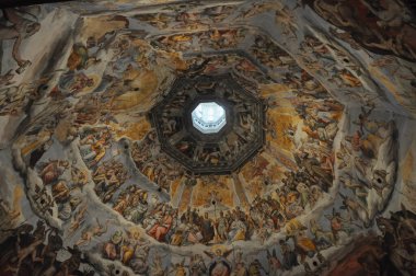 FLORENCE, İtalya - 09 AĞUSTOS 2021: Firenze Santa Maria Novella Kilisesi