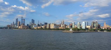 Manhattan skyscrapers skyline in New York, USA