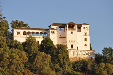 Granada, İspanya 'da Alhambra yakınlarındaki Generalife Sarayı
