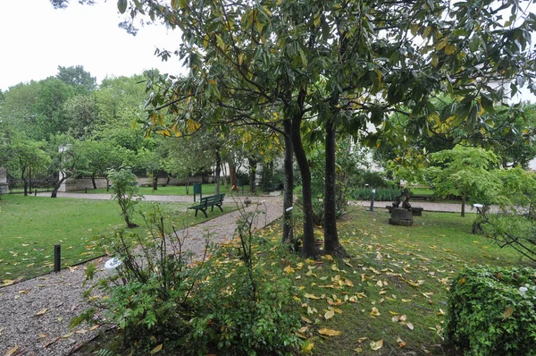 Müze Gypsotheca Antonio Canova müzesi bahçeleri