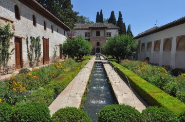 GANADA, İSPAN - 23 Ağustos 2023 Generalife Palace Gardens