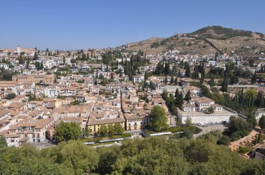 Granada şehrinin havadan görünüşü, İspanya