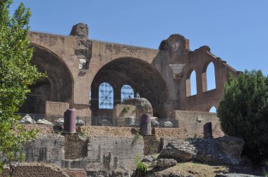 Kalıntıları Roma Forumu aka Foro Romano Roma, İtalya