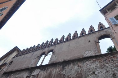 Castelvecchio translation Old Castle in Verona, Italy