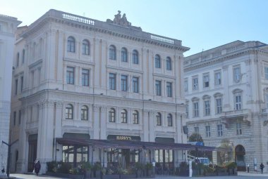 TRIESTE, İTALYA - 21 Mart 2023 Şehir Manzarası