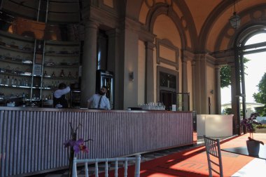 FLORENCE, İTALYA - Haziran 02, 2022: La Loggia del Poggi