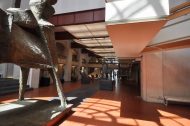 FLORENCE, İtalya - 04 Haziran 2022 St Pancras Kilisesi 'ndeki Marino Marini Müzesi