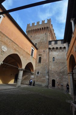 GRADARA, İtalya - 17 Nisan 2023 Castello di Gradara Şatosu