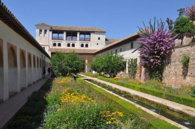 GANADA, İSPAN - 23 Ağustos 2023 Generalife Palace Gardens