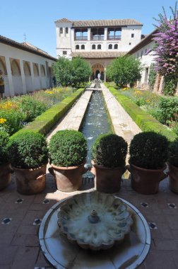 GANADA, İSPAN - 23 Ağustos 2023 Generalife Palace Gardens