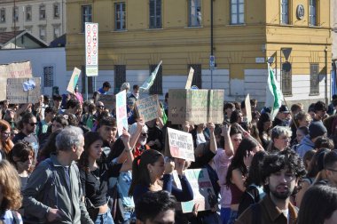 TÜRİN, İTALYA - 11 EKİM 2024 İKİM KIYIL SONRA