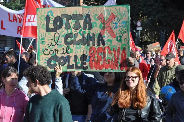 TÜRİN, İTALYA - 11 EKİM 2024 İKİM KIYIL SONRA