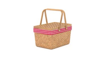 4k Çözünürlük Videosu: Wicker Piknik Tahta Sepetsiz Döngüsü Alfa Matte ile beyaz bir arkaplan üzerinde dönüyor