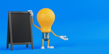 Sunum ve Duyuru Konsepti. Sarı Çizgi Film Ampul Karakteri Mavi Arkaplan 'daki Siyah Sütun Tahtasının yanında duruyor. 3d Hazırlama