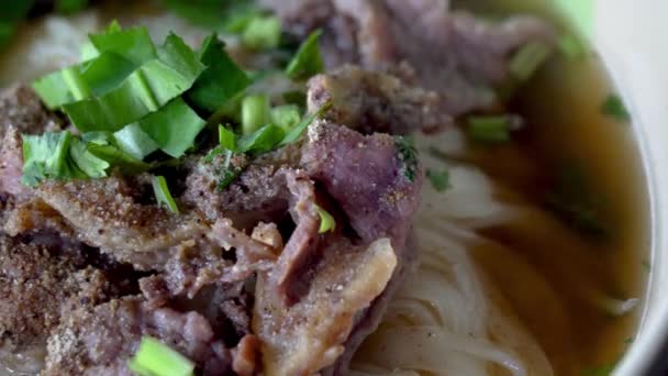 아시아 곁들인 쇠고기 — 비디오