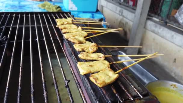 Porco Satay Com Comida Rua Porco Grelhado Tailândia — Vídeo de Stock