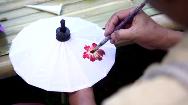 Paraplu Schilderen Handgemaakte Stof Paraplu Bosang Paraplu Chiang Mai Thailand — Stockvideo