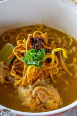 Khao Soi Recipe, Khao Soi, Khao Soi Kai, Thai Noodles Khao Soi, baharatlı Tavuk Köri