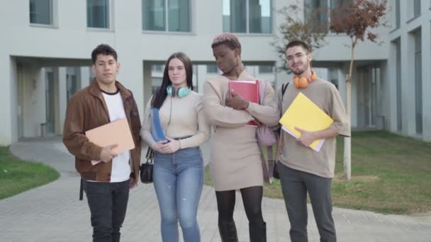 Multi Ethnic Group University Students Posing Standing University Campus — Stok video