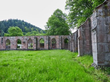 Manastır harabeleri, Hirsau Almanya 'yı arıyor.