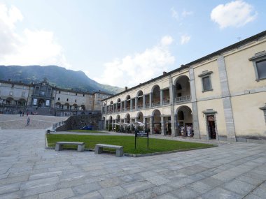 Oropa Sığınağı - Biella İtalya