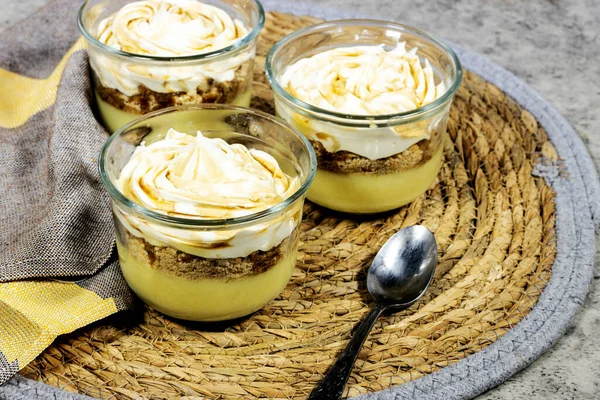Pudding Cheesecake Dessert Glass Delicious Simple Biscuit Vanilla Cream Chantilly — Photo