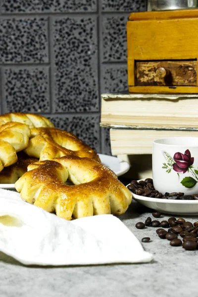 Homemade Algerian Cookies Ring Named Kaak Arabic Coffee Grinder Cup — Stock Photo, Image