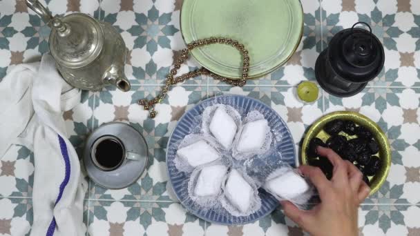 Eid Fitr Lub Aldha Koncepcja Ramadan Iftar Śniadanie Kobiety Pijące — Wideo stockowe