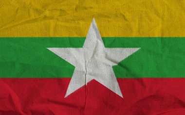 Canlı Renkli Myanmar Ulusal Bayrağı ve Merkezi Beyaz Yıldız Sembolü