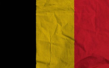 El sallayan ve desenli sunumda Belçika Bayrağı