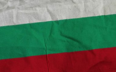 Bulgar Bayrak Ulusal Sembolü, Kumaş Dokusu, Kırmızı, Yeşil ve Beyaz Çizgiler, Dalgalı Kumaşın Yakın Çekimi