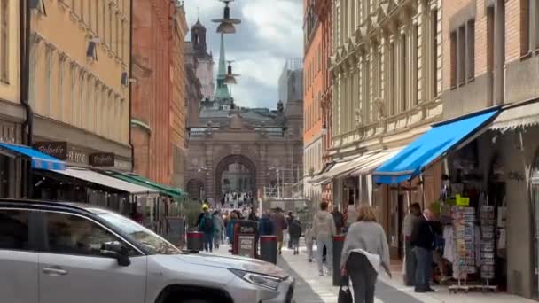 Stockholm Juli 2023 Bilder Som Visar Livlig Gata Centrala Stockholm — Stockvideo